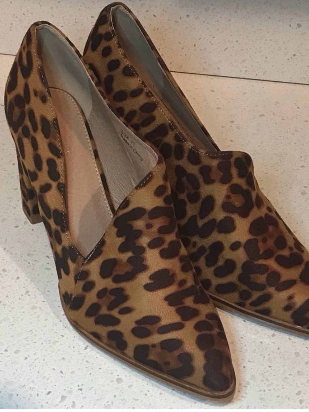 Downeast - Suede Leopard Print Block Heel Pumps Size 11 Pointed Toe